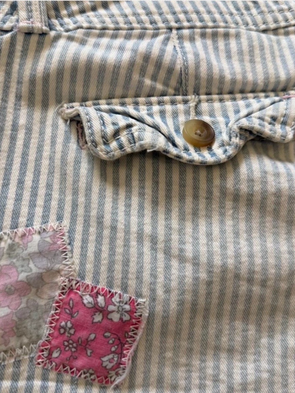 American Eagle Outfitters Striped Blue & White Shorts with Cute Patchwork - Picture 5 of 8